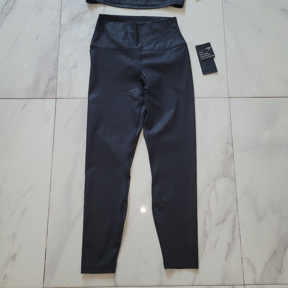 Black High-Waist Leggings for Women - Picture 5 of 8
